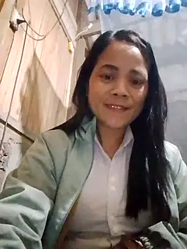 molly-xx online show from February 2026 10:37:01 AM