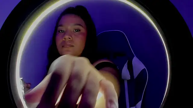 Snapshot of ZoeParcker chatting on February 2026 01:30:01 PM ZoeParcker online show from February 2026 01:30:01 PM