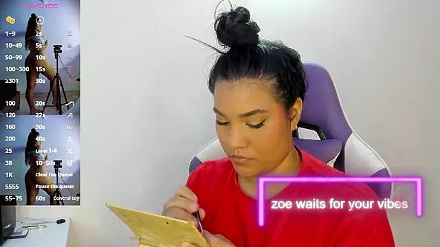 Snapshot of ZoeParcker chatting on February 2026 07:25:01 PM ZoeParcker online show from February 2026 07:25:01 PM