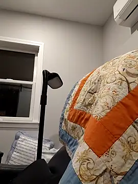 ShadowLove85 online show from March 2026 04:14:01 AM