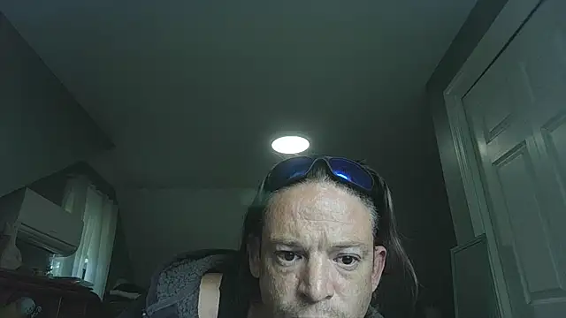 Snapshot of ShadowLove85 chatting on May 2026 03:08:01 PM ShadowLove85 online show from May 2026 03:08:01 PM