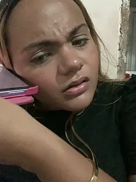 Snapshot of ayla0881 chatting on February 2026 09:04:01 PM ayla0881 online show from February 2026 09:04:01 PM