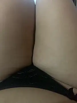 Snapshot of ayla0881 chatting on February 2026 08:25:01 AM ayla0881 online show from February 2026 08:25:01 AM