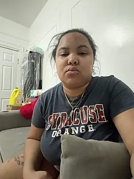 Snapshot of 009lesli chatting on April 2026 06:09:02 AM 009lesli online show from April 2026 06:09:02 AM