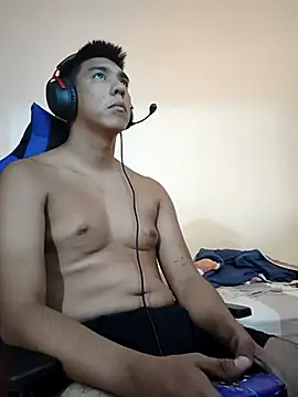 mamichula266 online show from March 2026 01:40:01 PM