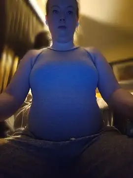 Snapshot of ShySweetheart chatting on March 2026 04:45:01 AM ShySweetheart online show from March 2026 04:45:01 AM