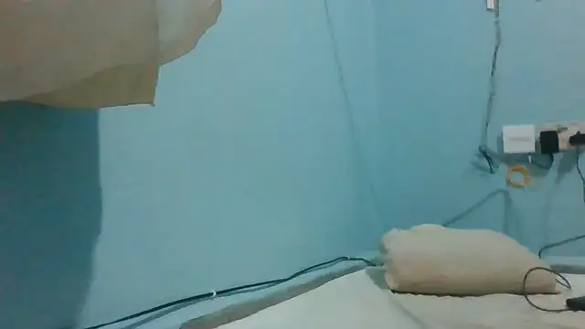 Cozybear online show from June 2026 07:47:02 PM