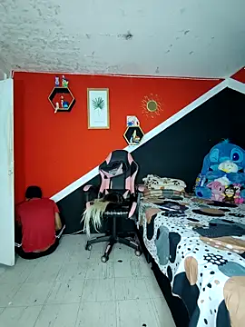 Violeta R  online show from April 2026 05:19:01 AM