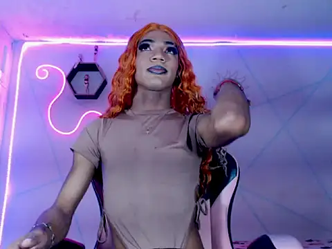 Violeta R  online show from February 2026 09:48:02 PM