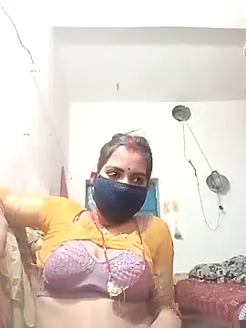 Snapshot of Anjli_hote chatting on February 2026 04:18:02 PM Anjli hote online show from February 2026 04:18:02 PM