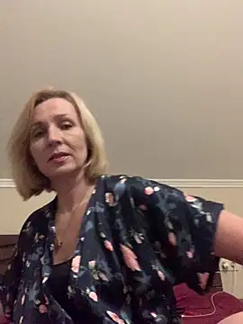 Snapshot of VeltaMur975 chatting on February 2026 04:41:01 PM VeltaMur975 online show from February 2026 04:41:01 PM