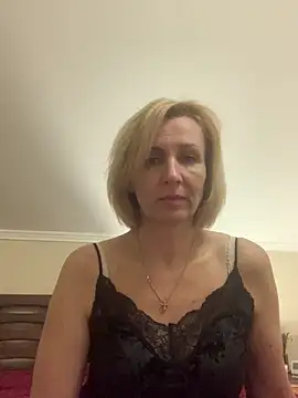 Snapshot of VeltaMur975 chatting on February 2026 07:49:02 PM VeltaMur975 online show from February 2026 07:49:02 PM