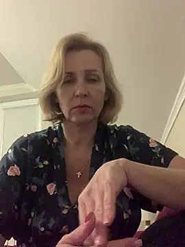 Snapshot of VeltaMur975 chatting on February 2026 07:58:01 PM VeltaMur975 online show from February 2026 07:58:01 PM