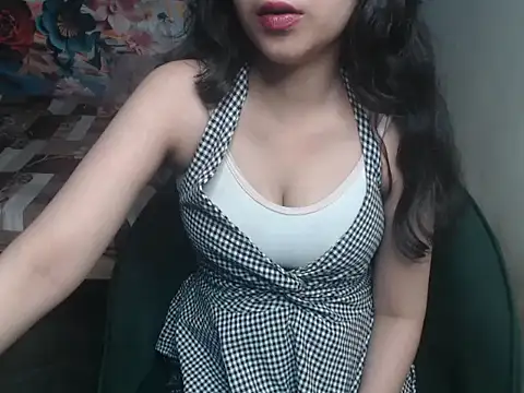 its-sarika01 online show from May 2026 05:46:01 AM