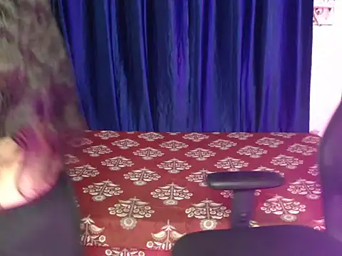 its-sarika01 online show from March 2026 06:22:01 AM