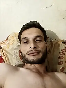 Snapshot of Beinghorny83 chatting on March 2026 08:09:02 PM Beinghorny83 online show from March 2026 08:09:02 PM