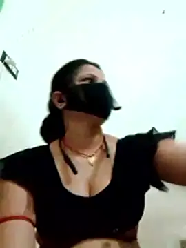 karishma Bhabhi online show from February 2026 12:10:02 AM