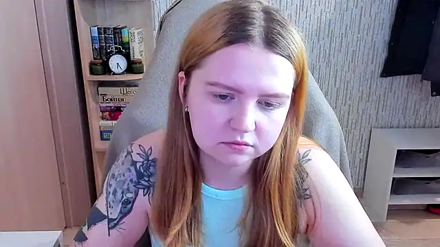 AnitaXVine online show from February 2026 01:22:02 PM