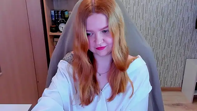 AnitaXVine online show from April 2026 05:47:01 PM