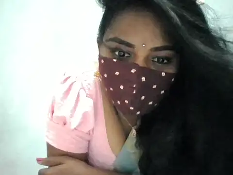 Snapshot of Rathi-priyaa chatting on February 2026 04:23:01 AM Rathi-priyaa online show from February 2026 04:23:01 AM