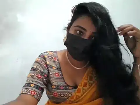 Snapshot of Rathi-priyaa chatting on February 2026 04:34:02 AM Rathi-priyaa online show from February 2026 04:34:02 AM