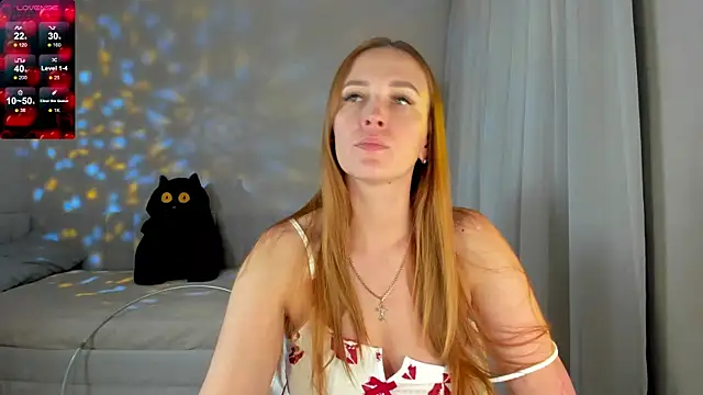 Snapshot of she_wolf chatting on June 2026 03:06:02 PM she wolf online show from June 2026 03:06:02 PM