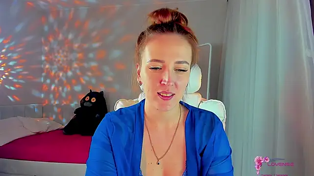 she wolf online show from April 2026 02:03:02 PM