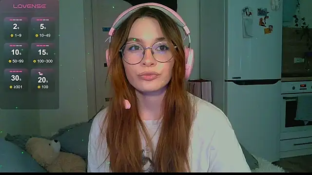 Snapshot of GhostLane chatting on February 2026 10:25:01 AM GhostLane online show from February 2026 10:25:01 AM