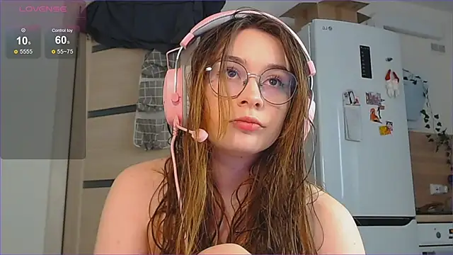 Snapshot of GhostLane chatting on February 2026 10:55:01 AM GhostLane online show from February 2026 10:55:01 AM