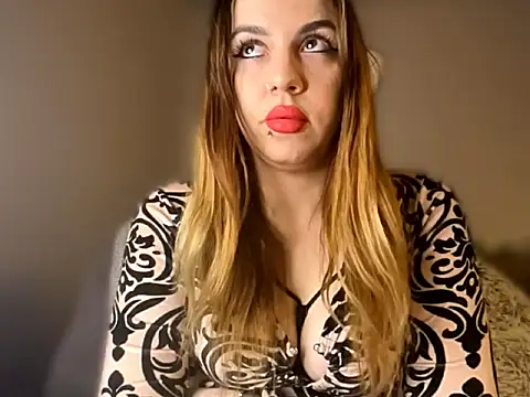 AndreaXAmazing online show from April 2026 09:39:33 PM