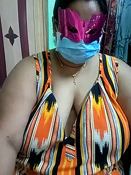 Snapshot of 02Roshni chatting on February 2026 04:04:02 AM 02Roshni online show from February 2026 04:04:02 AM