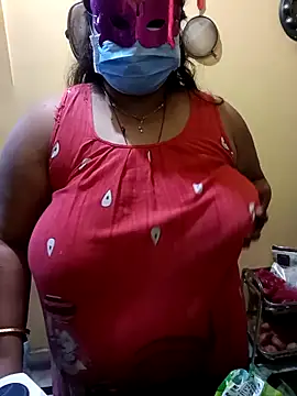 Snapshot of 02Roshni chatting on February 2026 11:33:02 AM 02Roshni online show from February 2026 11:33:02 AM