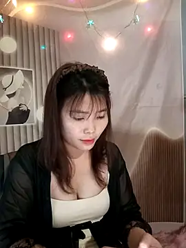 Girl-crazy1 online show from February 2026 04:43:01 AM