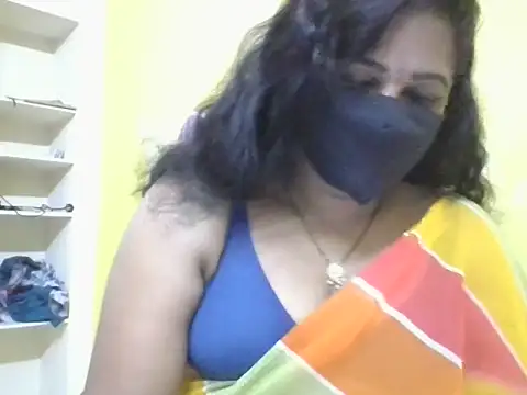 Snapshot of anu-reddyy chatting on June 2026 04:50:01 AM anu-reddyy online show from June 2026 04:50:01 AM