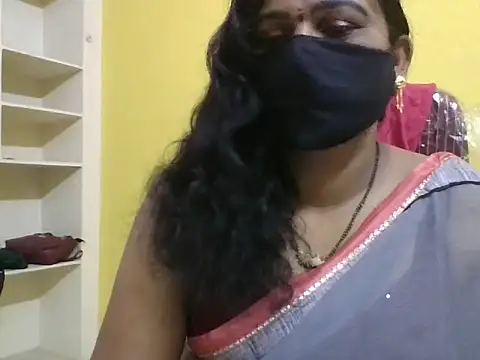 anu-reddyy online show from April 2026 04:37:02 AM