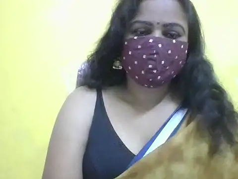 Snapshot of anu-reddyy chatting on June 2026 05:34:02 AM anu-reddyy online show from June 2026 05:34:02 AM