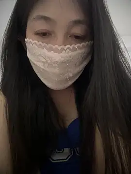 YaoYao-97 online show from March 2026 02:31:02 PM