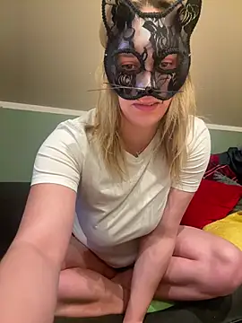 czarnula8 online show from February 2026 05:35:02 PM