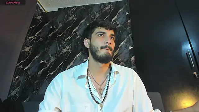 LovexJuxn8 online show from March 2026 07:36:01 PM