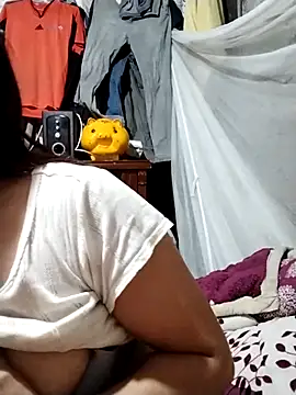 cute-shine online show from March 2026 12:56:01 AM