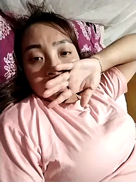 cute-shine online show from April 2026 01:50:02 PM