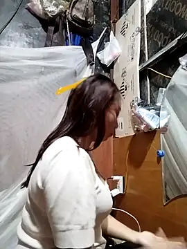 cute-shine online show from March 2026 11:27:01 PM