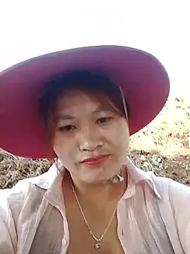 bany-lee online show from March 2026 01:40:01 AM