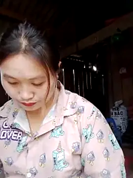 bany-lee online show from April 2026 02:14:01 AM