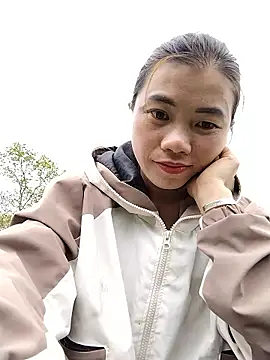 lovely-742 online show from February 2026 02:00:02 AM