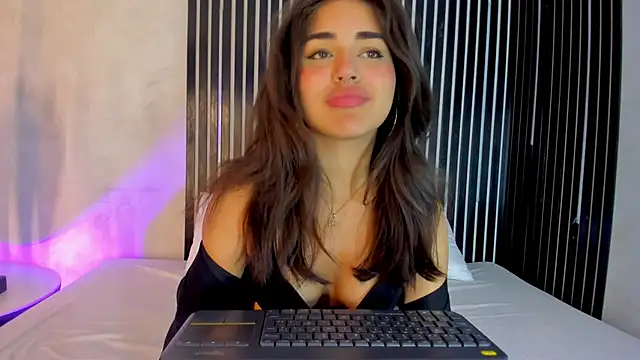 melodyphillips 2  online show from February 2026 04:45:01 AM