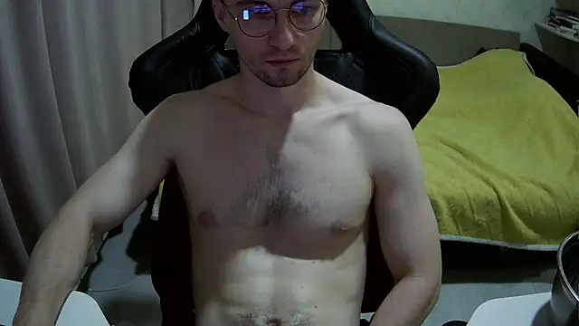 Snapshot of Marliten chatting on July 2026 08:15:01 PM Marliten online show from July 2026 08:15:01 PM