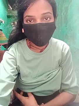 Snapshot of Desi_Couple_P chatting on June 2026 02:11:02 AM Desi Couple P online show from June 2026 02:11:02 AM