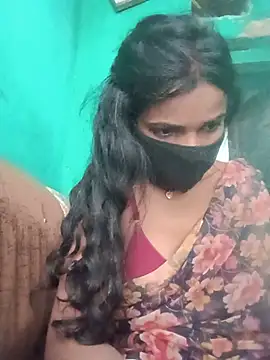 Snapshot of Desi_Couple_P chatting on June 2026 01:55:02 AM Desi Couple P online show from June 2026 01:55:02 AM