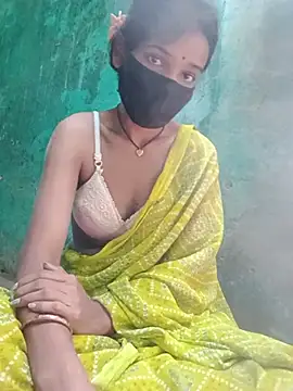 Snapshot of Desi_Couple_P chatting on July 2026 12:50:02 AM Desi Couple P online show from July 2026 12:50:02 AM